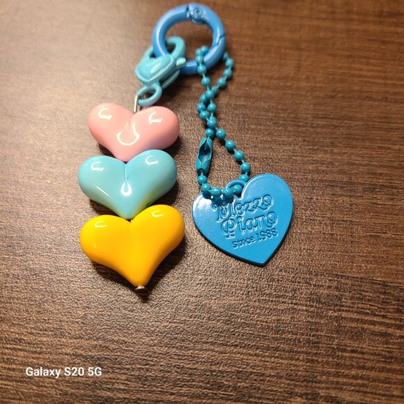 Mezzo Piano Heart Charm Keychain Bag Accessory Pink Blue‎ Yellow Cute Kawaii - Picture 3 of 4